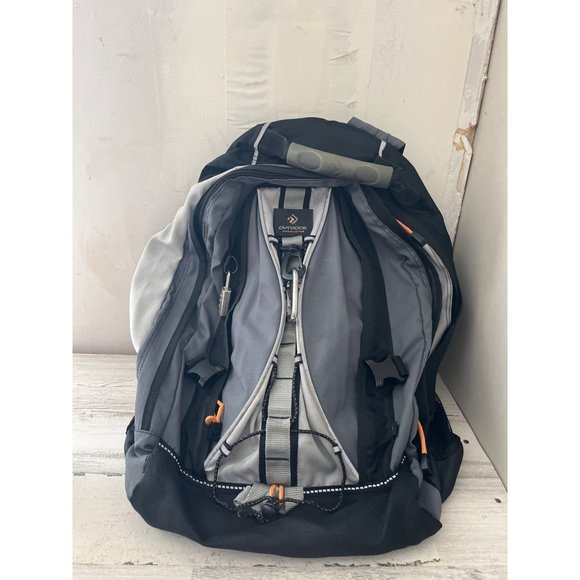 Outdoor Products padded zippered backpack with side pouches - Picture 1 of 10